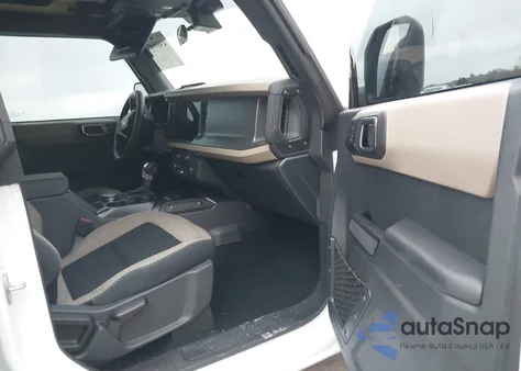 2025 Ford Bronco Big Bend z USA, uszkodzony, nr VIN 1FMDE7BH5SLB14216